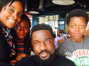 wpid-Sarkodie-meets-Akosua-Agyapong-and-her-family