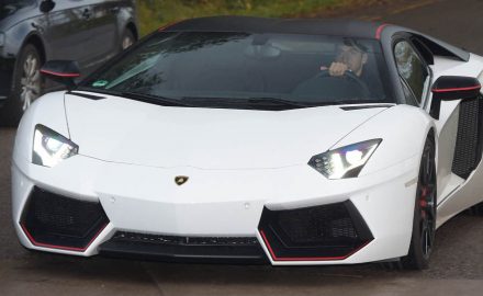 Henrikh Mkhitaryan arrives in supercar